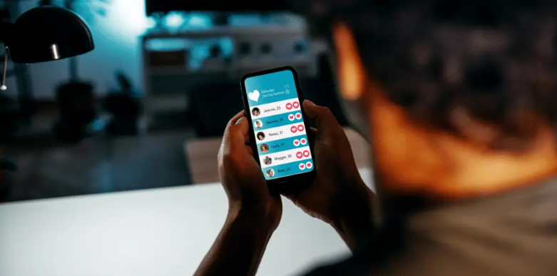 Meet Someone Without the Swipe of a Dating App
